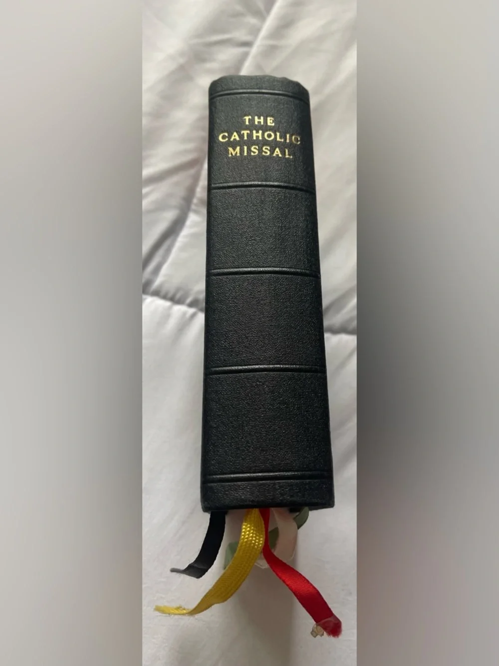 1943 Vintage Catholic Missal/Prayer Book Hardcover P.J Kennedy & Sons USA Print